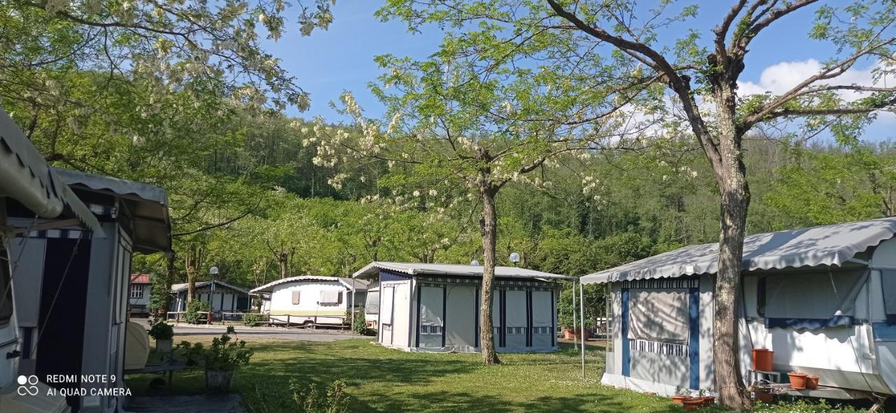 Parco Vacanze Bracchetto Vetta Hotell Carrodano Inferiore Eksteriør bilde