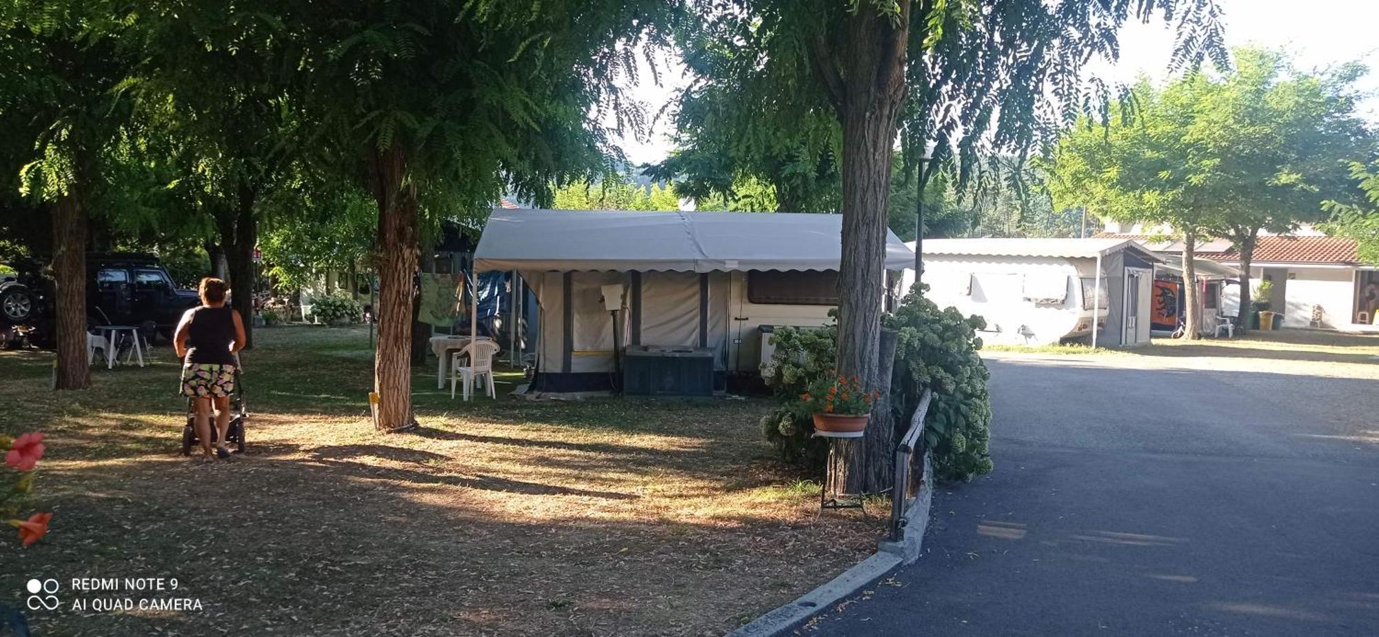Parco Vacanze Bracchetto Vetta Hotell Carrodano Inferiore Eksteriør bilde