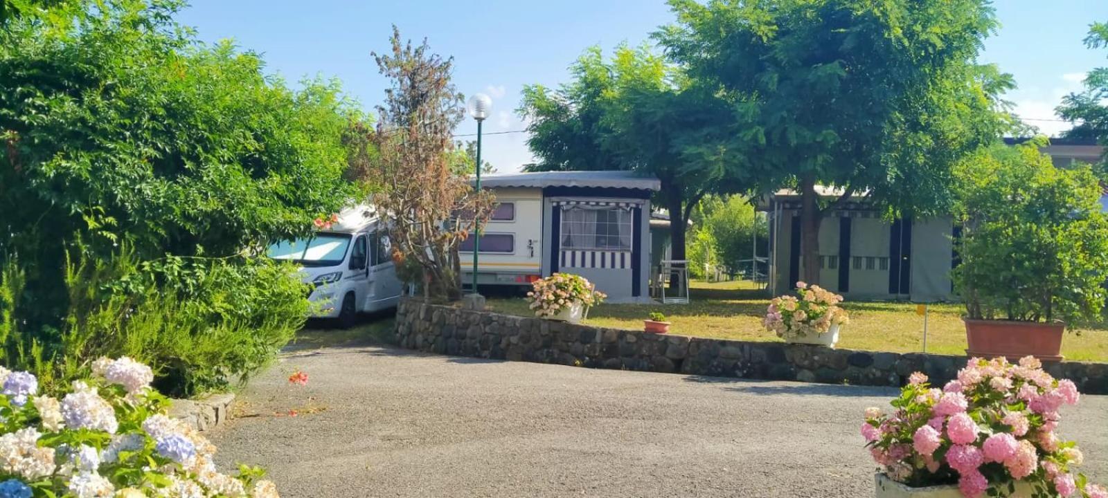 Parco Vacanze Bracchetto Vetta Hotell Carrodano Inferiore Rom bilde